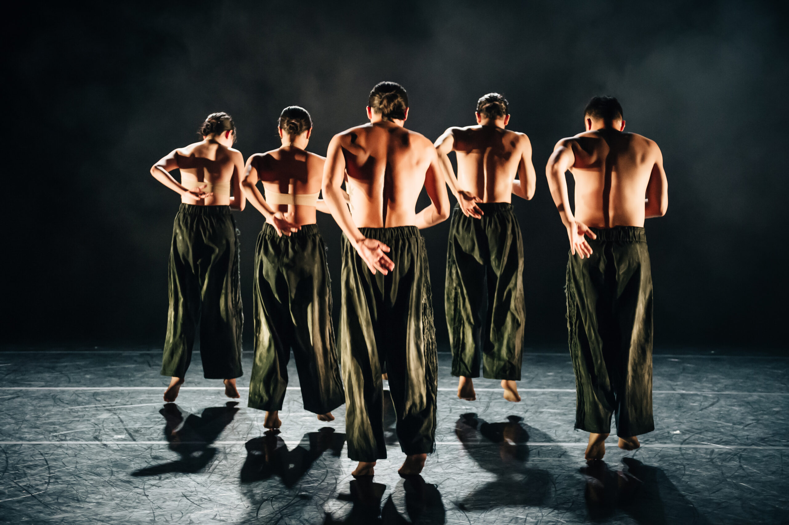‘A Festival of Korean Dance’ at The Place: a peek at South-Korea’s most acclaimed dance company, SIGA – 23 and 24 September 2021