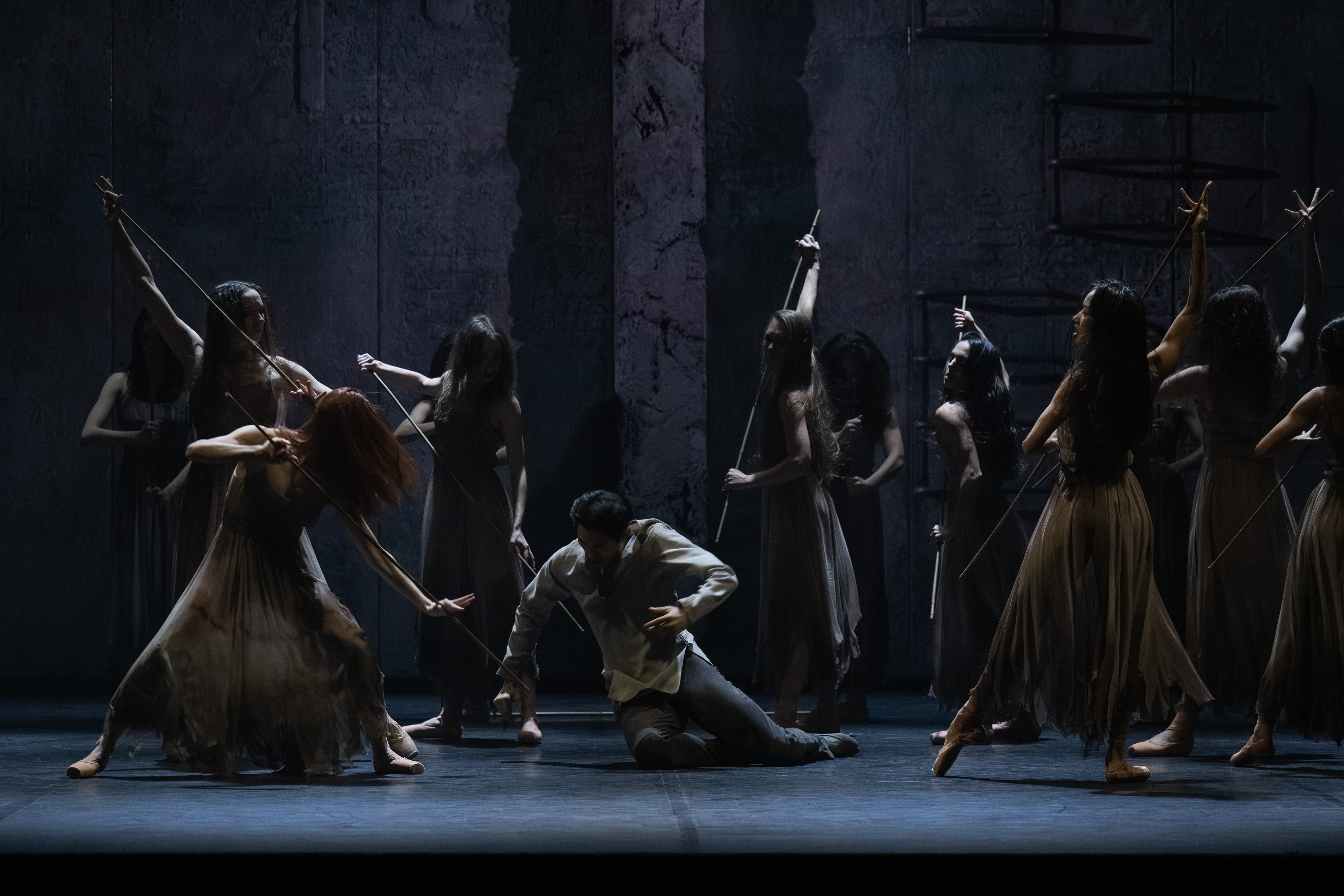 Review: Still Spellbinding at 10 – Akram Khan’s Giselle Return to the Coliseum, a Modern Masterpiece Revisited
