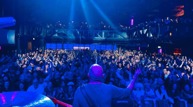 Ride plays a ‘Going Blank Again’ 30th anniversary show at HERE, Outernet-5 November 22-Review